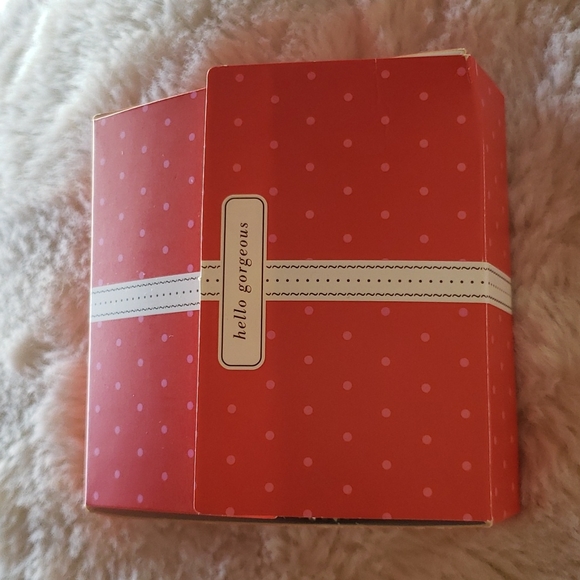 Stella & Dot Sparkly Bardot Spiral Bangle bracelet. Like new with box. - Picture 5 of 7